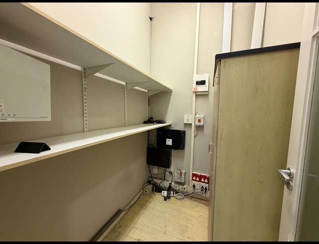 232M² BUILDING TO LET IN CAPE TOWN CITY CENTRE